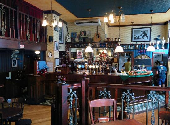 ghost pub